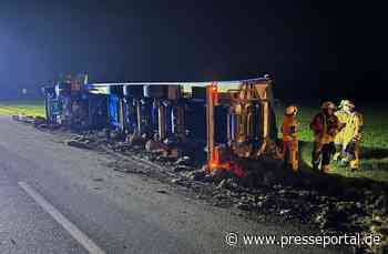 FW-OLL: LKW kippt in Graben - Fahrer leicht verletzt