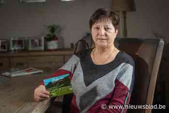 Annemie krijgt postkaart uit Oostenrijk … die ze 44 jaar geleden zelf verstuurde