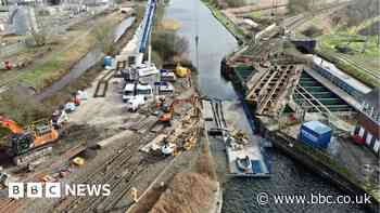 Work completed on Stainforth and Keadby canal's unique sliding bridge