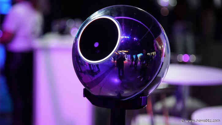 Will Worldcoin End In “Tears”? This Analyst Thinks So