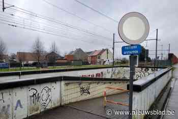 Onderhandelaar moet eigenaars overtuigen stukje grond af te staan voor OMA-fietsroute: “Ook realisatie van nieuwe fiets- en voetgangerstunnel wordt concreet”