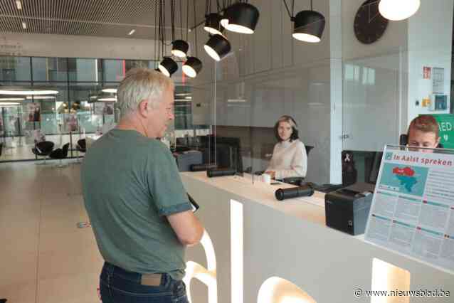 Verplicht Nederlands spreken en verbod op religieuze tekens: na eigen personeel krijgen ook uitbaters van stadsinfrastructuur nieuwe regels opgelegd