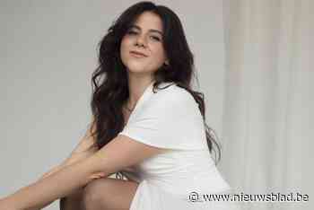 “Voelde me een mislukkeling”: Kortessemse modeontwerpster ontdekte hormoonstoornis bij bezoek aan gynaecoloog