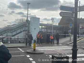 Harold Wood station reopens after man is 'murdered'
