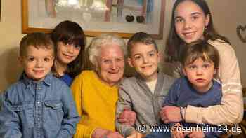 Großes Jubiläum in Edling: Helene Brandmaier feiert ihren 95. Geburtstag mit fünf Ur-Ur-Enkeln