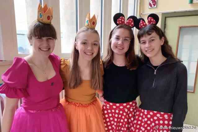 Laatstejaars GO Atheneum Halle vieren jokeday