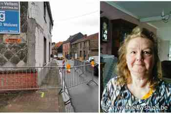 Romy (62) mag in gehavende woning blijven: “Ja, ik kan hier nog slapen. Na 25 keer geraak je eraan gewend”