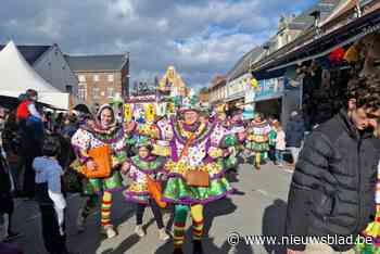Mysterie rond vervallen snoepgoed dat tijdens carnavalstoet werd uitgegooid: “Wou iemand wraak nemen?”