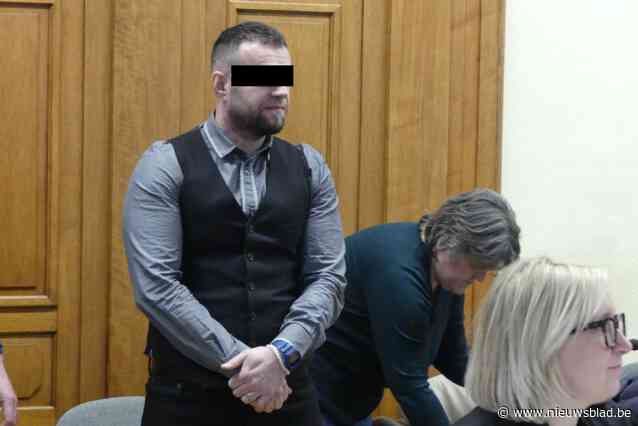 ASSISEN. Is de beschuldigde een intelligente familieman of een emotieloze moordenaar? “Hij geeft me elke dag bedreigende blikken”