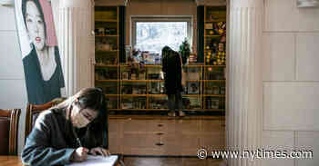 A K-Pop Star’s Lonely Downward Spiral