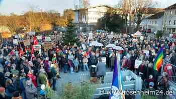„Nie wieder ist immer noch jetzt“: Was das Priener Bündnis zur zweiten Kundgebung bewegt