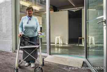 Nieuwe maatregel voor beter toegankelijke winkels en cafés, maar volgens ervaringsdeskundige Marijke is er meer nodig: “Zelfs aanbellen is lang niet evident”