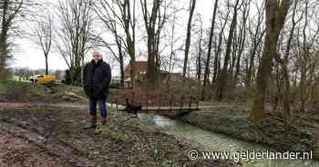 Max (61) boos dat ‘nieuwe wandelpaden’ direct kapotgereden zijn door snoeiploeg: ‘kost een hoop geld’