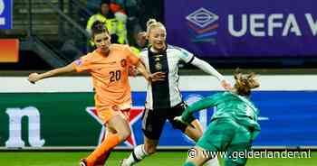 LIVE Nations League | Leeuwinnen in de problemen: Duitsland komt verdiend op voorsprong