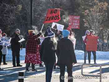 Unionized city workers to vote directly on Edmonton's offer, delaying potential strike or lockout
