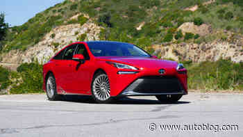 Toyota wants hydrogen to succeed so bad it’s paying people to buy the Mirai