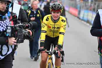 Politie identificeert toeschouwer die drinkbeker naar Marianne Vos gooide tijdens Omloop het Nieuwsblad