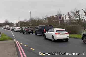 Concerns over new Ilford Woodford Avenue Superloop bus lane