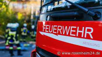 Großalarm in Heufeldmühle – Brand und Rauch in Industriehalle