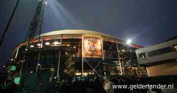 LIVE TOTO KNVB Beker | Feyenoord en FC Groningen na fraaie sfeeracties in de Kuip begonnen aan halve finale