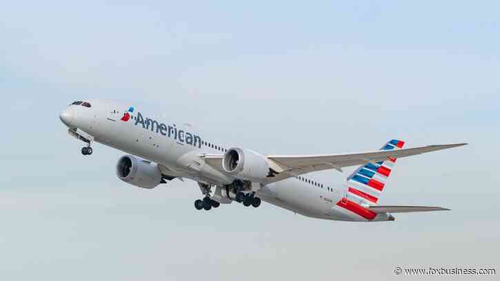 Cracked windshield forces American Airlines flight to divert to Boston's Logan Airport: authorities