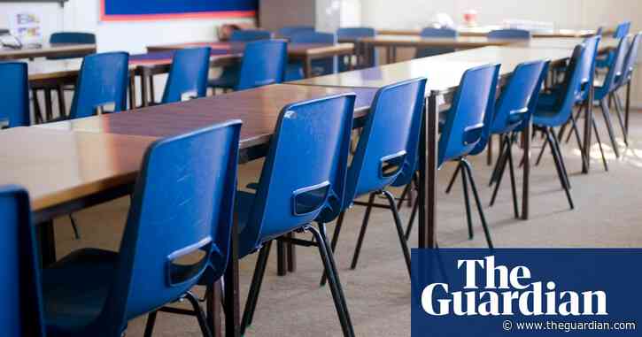 Fines for unauthorised absence from school in England to rise by 33%