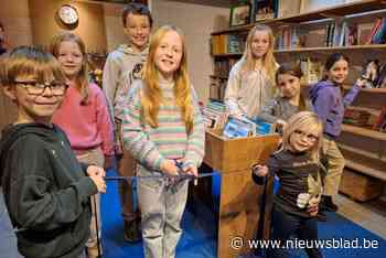 De Kleine Schuit zet Jeugdboekenmaand in met opening nieuwe schoolbib