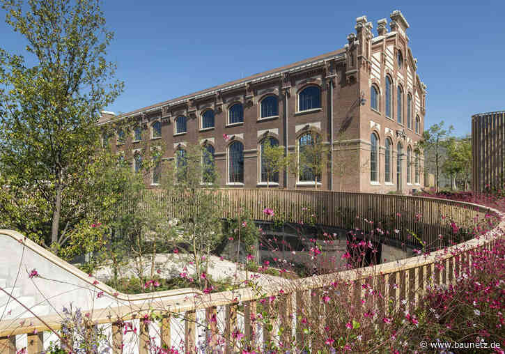 Holzstruktur im Gaswerk
 - Umnutzung in Madrid von Foster + Partners