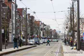 Vlaams Belang wil halal- en kappersverbod op Bredabaan: “Dit is een winkelstraat in verval”