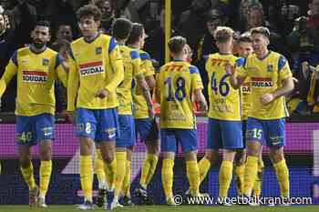 LIVE: Westerlo-coach Rik De Mil wisselt één keer, Charleroi-coach Felice Mazzu doet hetzelfde in belangrijke wedstrijd