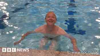 Grimsby clergyman swims 2,740 lengths in memory of sister