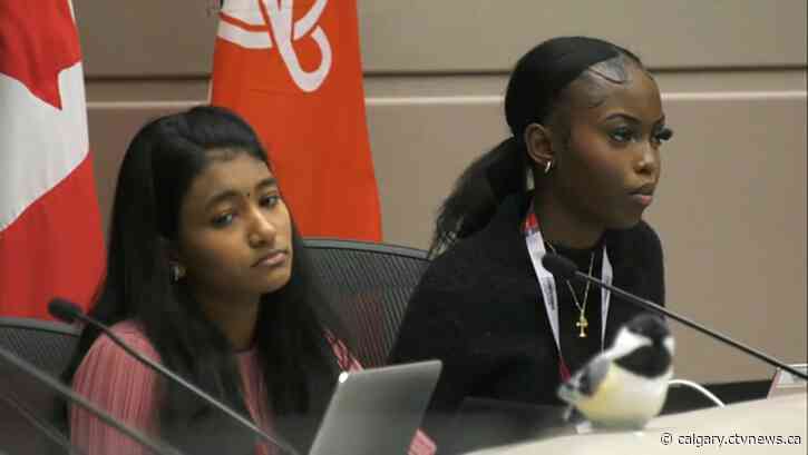 High school students take over city hall for a day