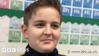 Pupils embracing mobile-free school days