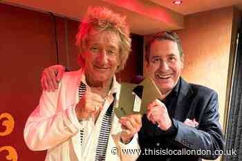 Sir Rod Stewart and Jools Holland top UK music charts