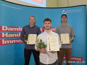 Tischlerjunggeselle Ole Muth schloss Lehre in Kraftsdorf vorzeitig als Jahrgangsbester ab