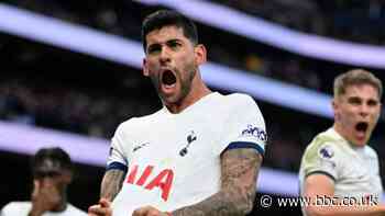 Spurs stage late comeback to beat Palace