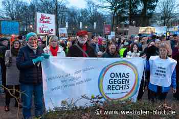 300 Menschen protestieren in Lübbecke lautstark gegen Rechtsaußen