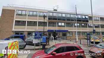 PC guilty after pursuing relationship with witness