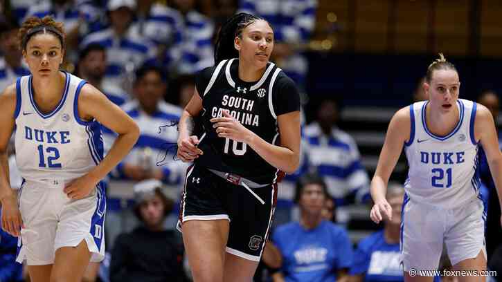 Dawn Staley helps reunite South Carolina's Kamilla Cardoso with family: 'An incredible moment for all of us'