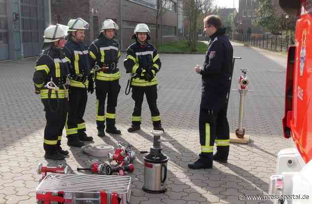 FW Celle: 28 neue Feuerwehrleute erreichen die "Qualifikationsstufe Einsatzfähigkeit" in Celle