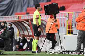 Gumienny twijfelt niet over arbitrage in topper: "Snap dat Genk zich onheus behandeld voelt"