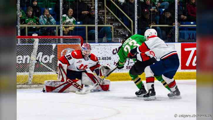 Hurricanes hang on to edge Raiders in Prince Albert 4-3