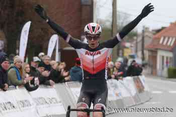 Corneel Vanslembrouck wint in Heestert, Louis Weyts vijfde