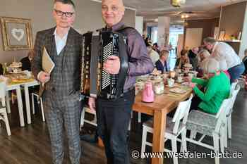 Musikalische Lesung bei Kaffee und Kuchen