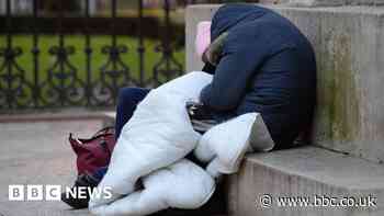 Rough sleepers in city almost quadruple in year