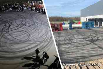 Bedrijf meet schade op nadat 2.500 wagens verschijnen op illegale tuningmeeting: “We zijn enorm geschrokken, dit willen we niet meer meemaken”