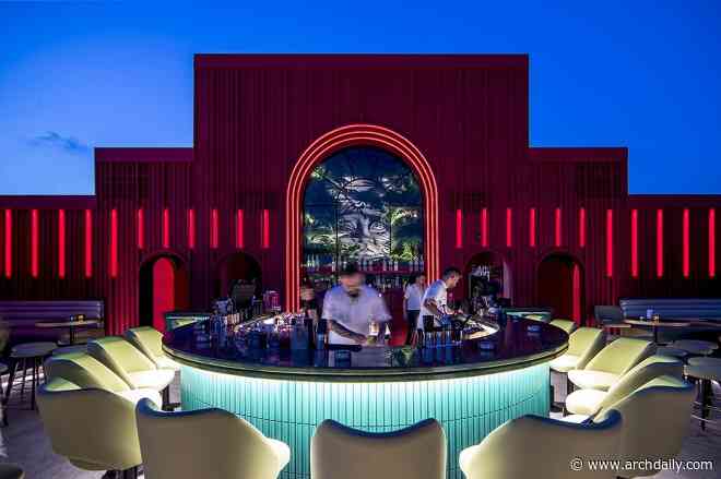 Disco Balls and Design: The Architectural Performance of Night Clubs