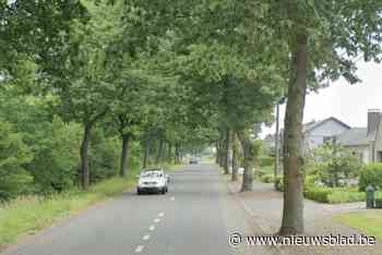 Dronken bestuurster (40) verliest controle over stuur van BMW en rijdt in de gracht