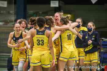 Athenas laten laatste kans op play-offs door de vingers glippen