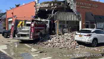 3 N.Y. FFs injured when fire engine crashes into building